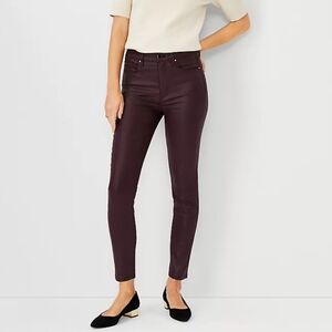 Ann Taylor Sculpting Pocket High Rise Skinny Jeans Size 4 Tall Burgandy